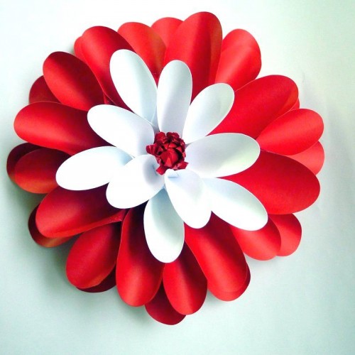 Бумажный цветок для оформления "Георгин красный"